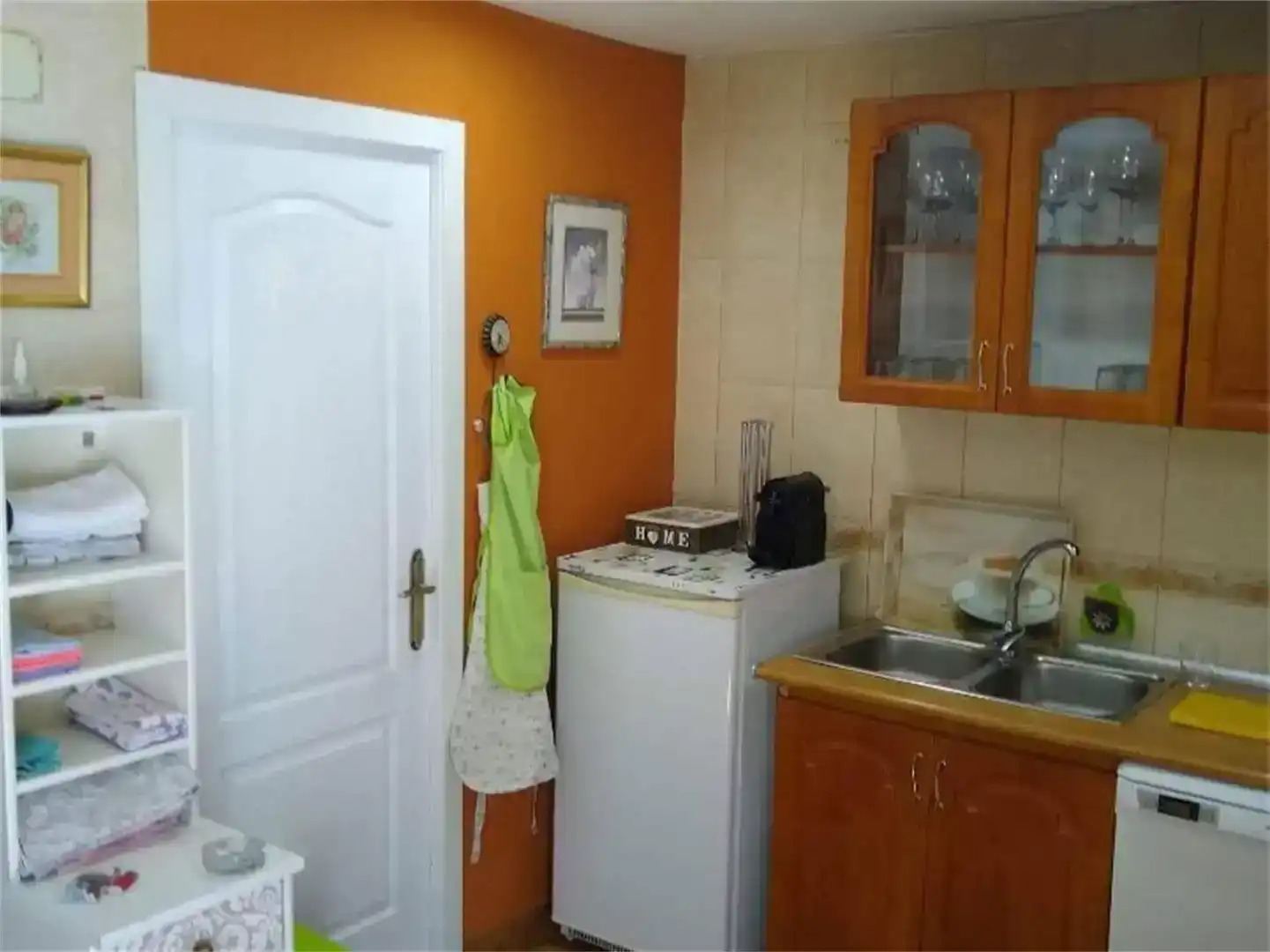 Cuina de Casa adosada en venda en Aniñón amb Jardí privat, Parquet i Traster