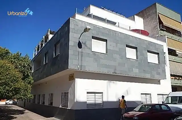 Vista exterior de Apartament en venda en Badajoz