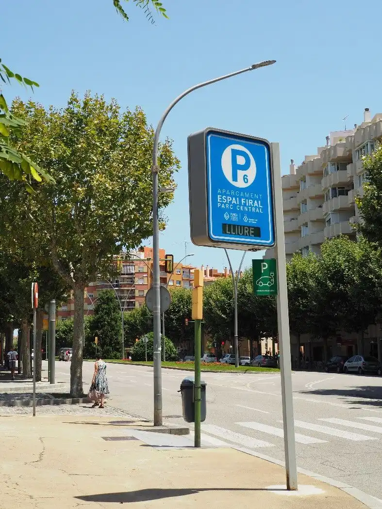 Parking of Garage for rent in Mataró  with Alarm
