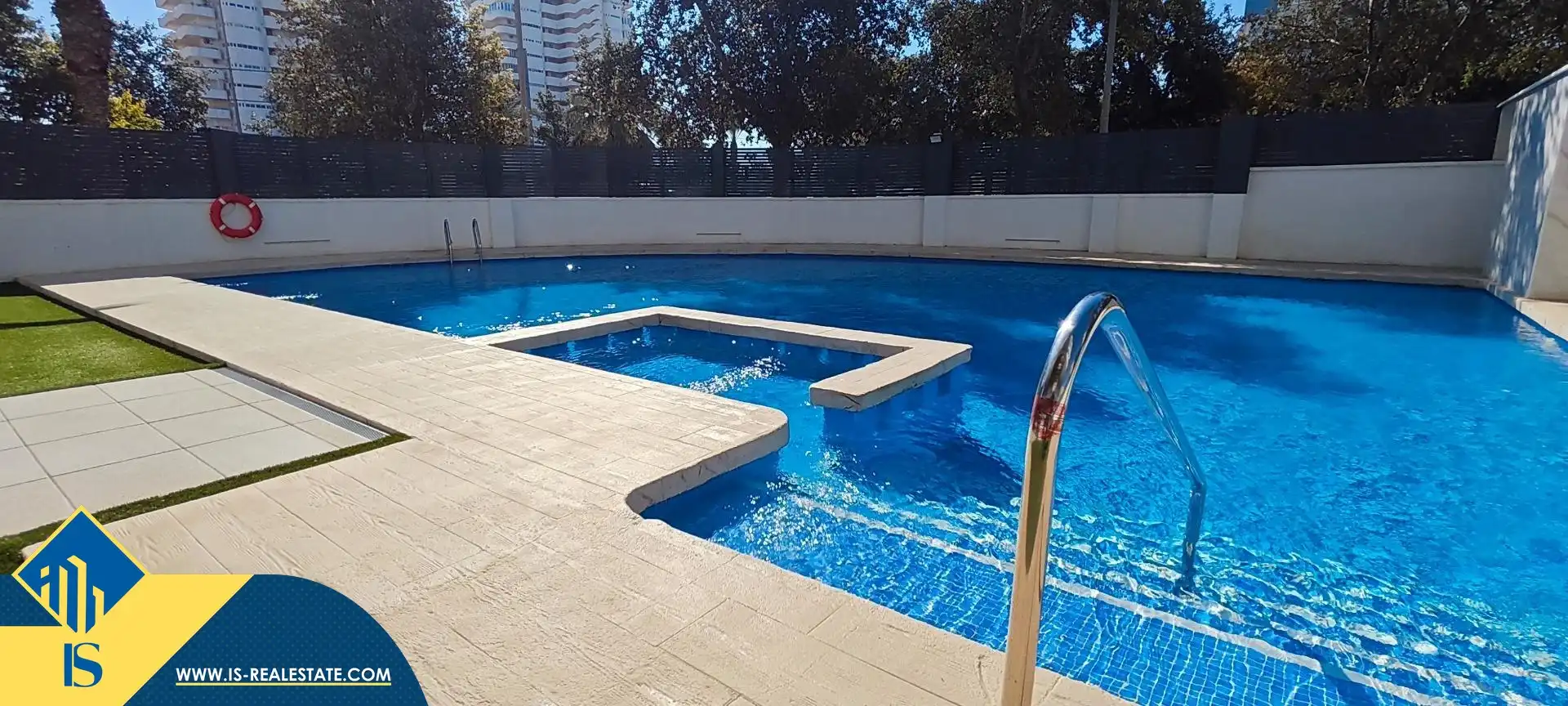 Piso con piscina en venta en Playa de San Juan - El Cabo de las Huertas