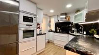 Kitchen of Flat for sale in  Valencia Capital  with Air Conditioner and Balcony