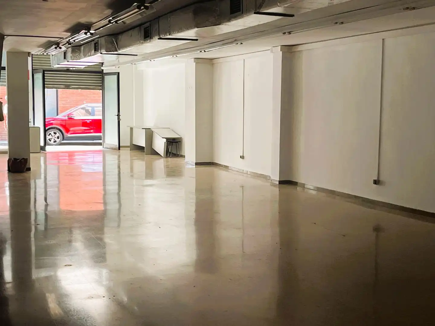 Commercial properties for rent in Badalona