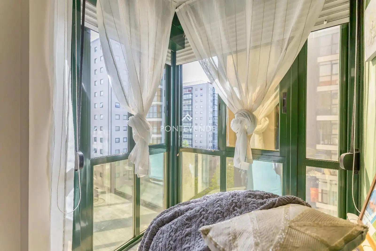 Piso en venta en Teixugueiras, Alcabre