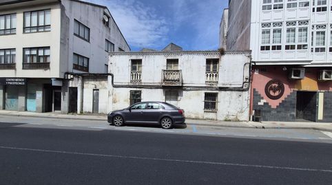 Antigua casa para restaurar en el centro de A Laracha