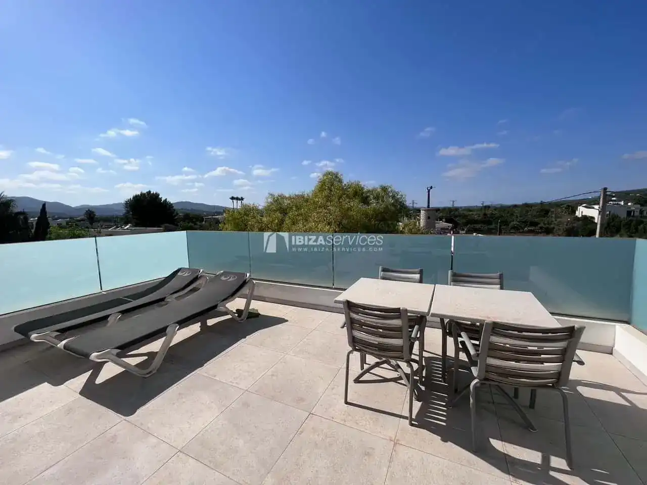 Terrassa de Casa o xalet en venda en Santa Eulària des Riu amb Aire condicionat, Jardí privat i Piscina
