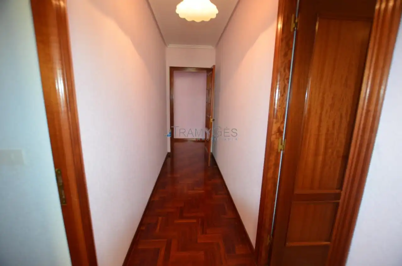 Flat for sale in Tui  with Heating, Parquet flooring and Balcony