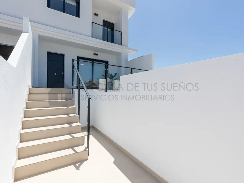 Casa a schiera in vendita a Calle Infanta Elena, imagen 2