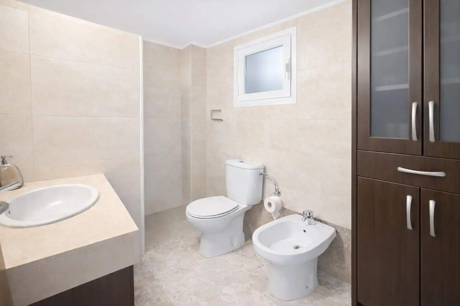 Baño de Piso en venta en Sitges con Aire acondicionado, Calefacción y Jardín privado