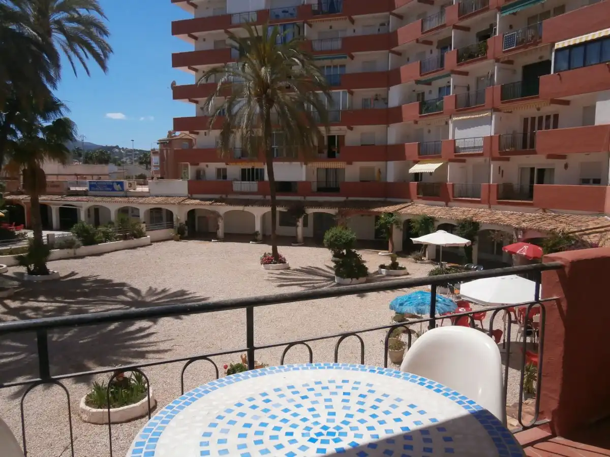 Apartment with terrace to rent in Montañar - El Arenal, imagen 4