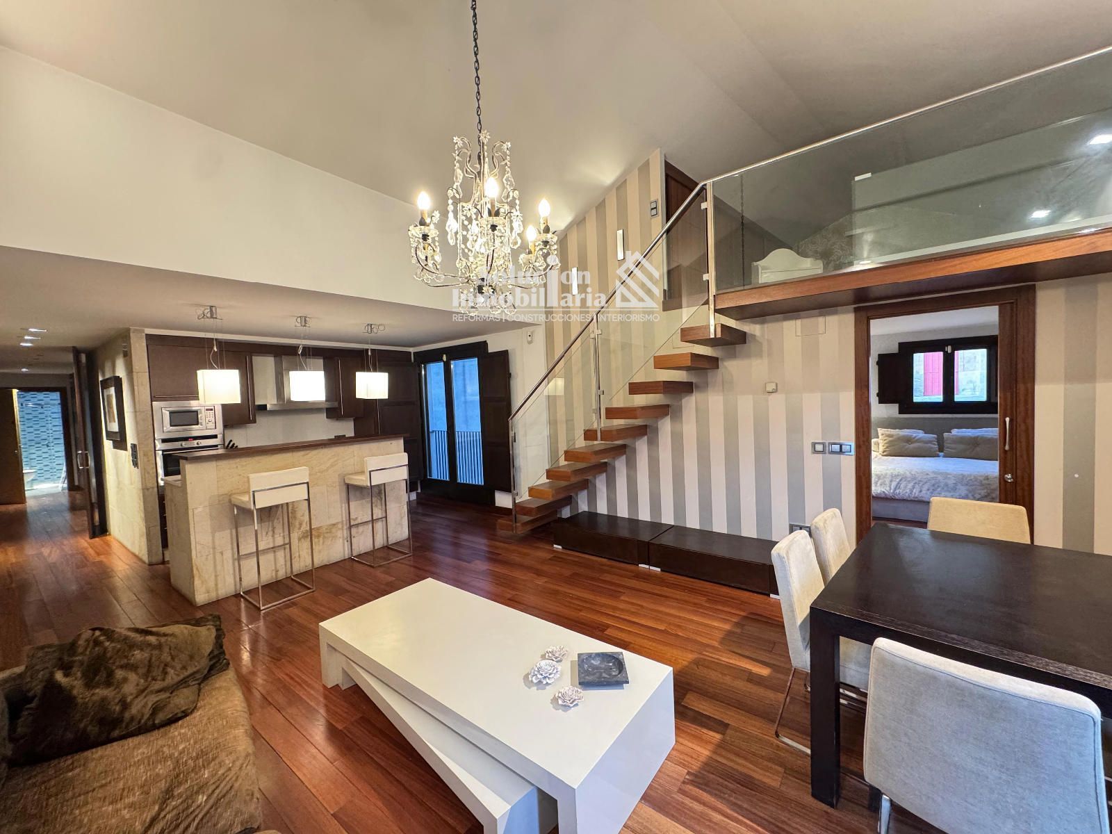 Living room of Flat for sale in Salamanca Capital  with Heating and Furnished