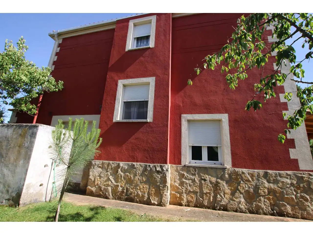 Vista exterior de Casa o chalet en venta en Cabanillas del Campo con Calefacción, Jardín privado y Terraza