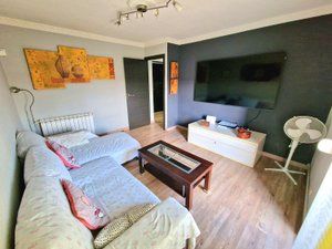 Living room of Flat for sale in  Madrid Capital  with Heating, Terrace and Furnished