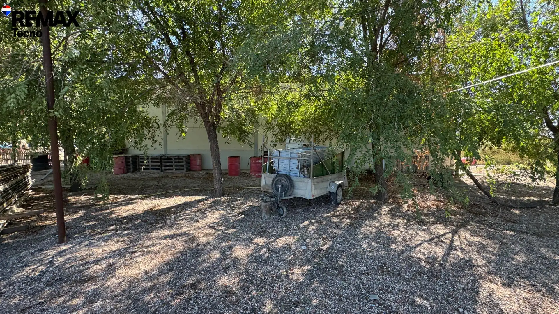 Vista exterior de Finca rústica en venda en La Puebla de Almoradiel, Toledo