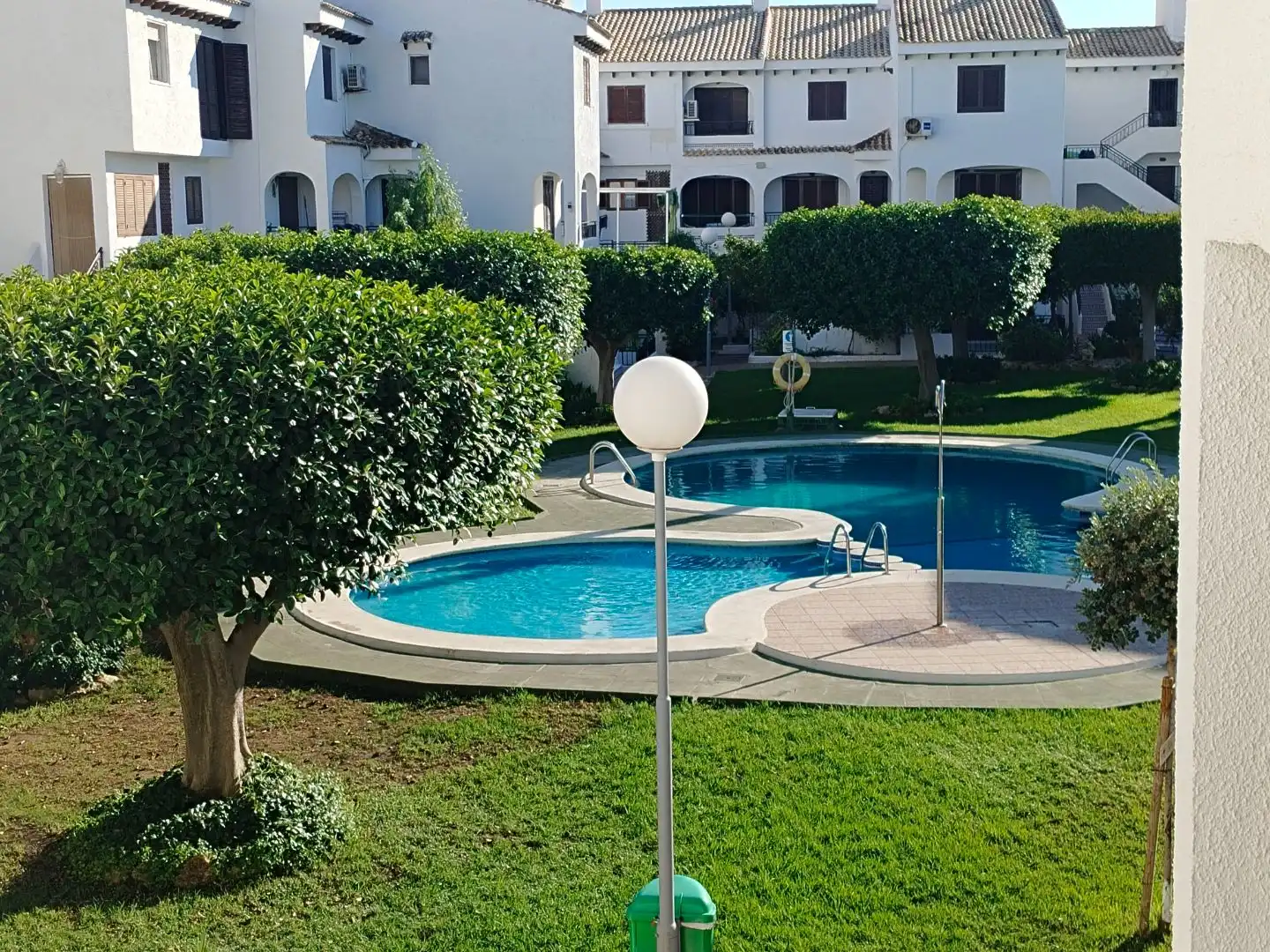 Apartament amb piscina de lloguer a Plaza Antonio Vicea 3