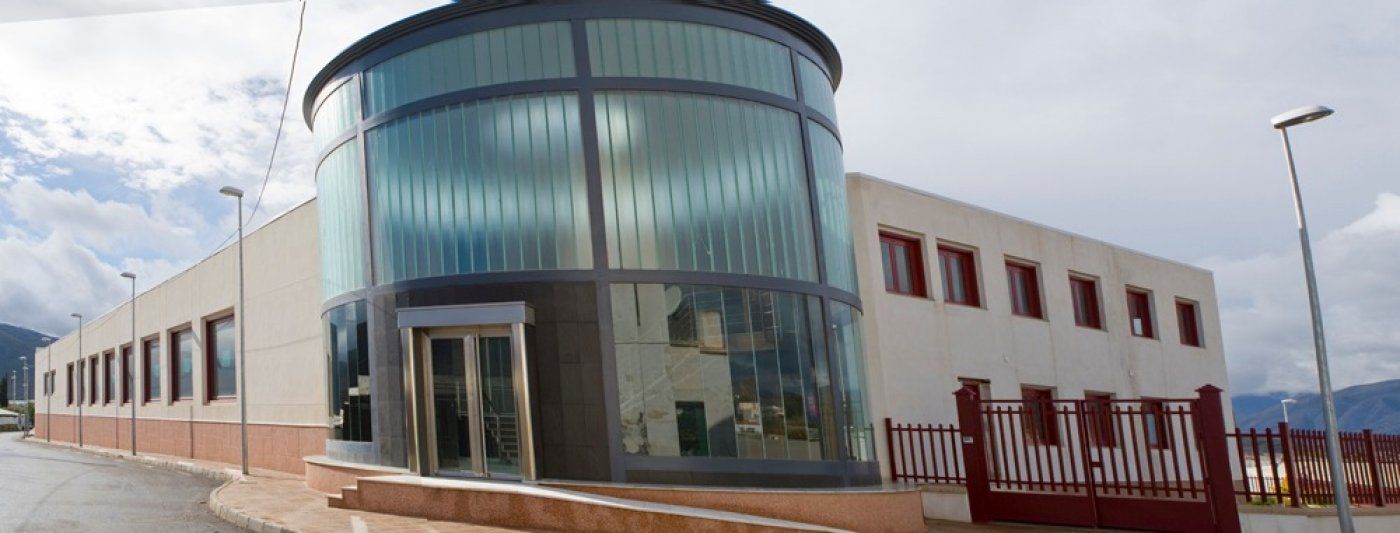 Industrial buildings for sale in Berja