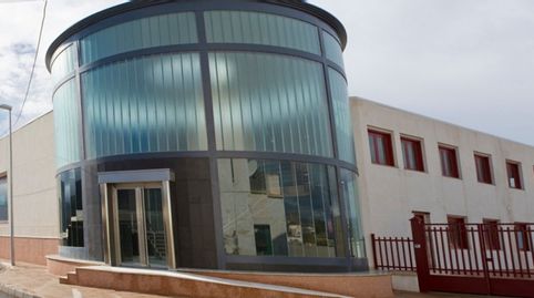 Nave industrial de nueva construcción en venta