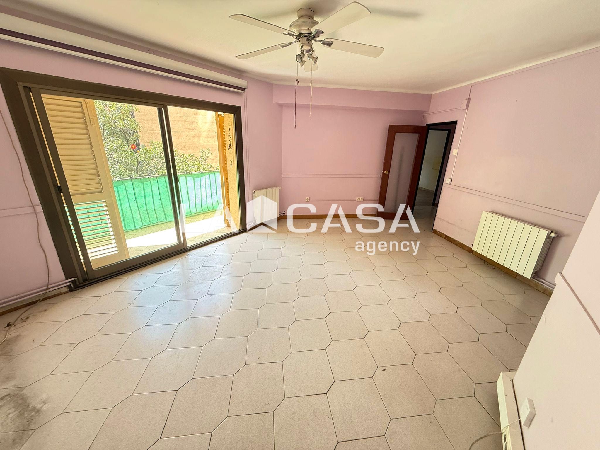 Flat for sale in Sota el Cami Ral