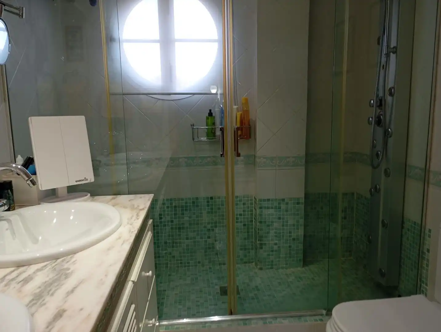 Badezimmer von Haus oder Chalet zum Verkauf in Valdepeñas mit Klimaanlage, Heizung und Terrasse