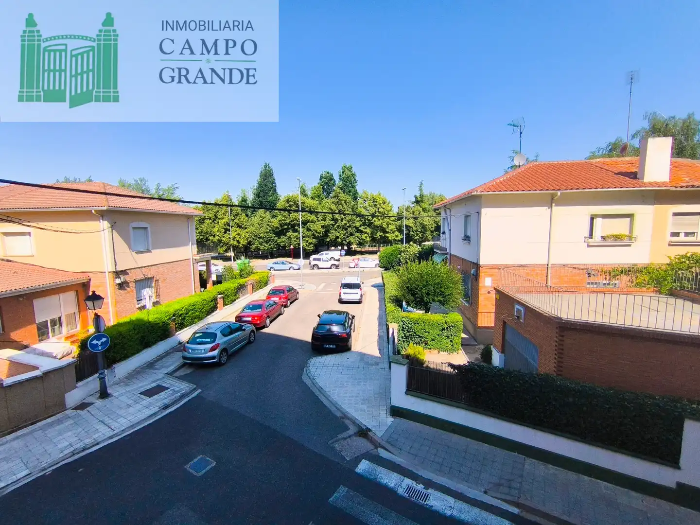 Außenansicht von Wohnung zur Miete in Palencia mit Heizung, Parkett und Terrasse