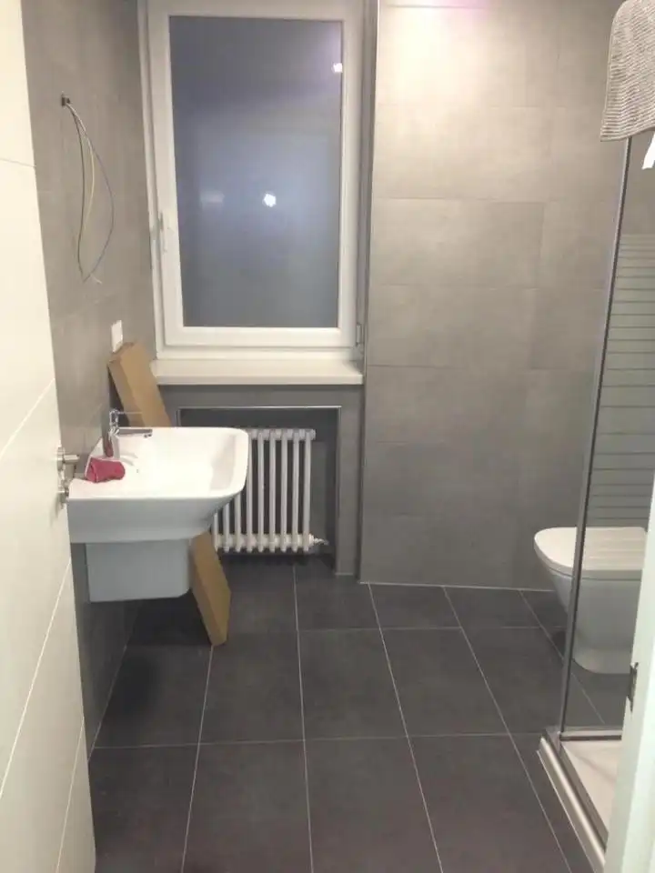 Bathroom of Flat for rent in Salamanca  with Heating, Furnished and Balcony