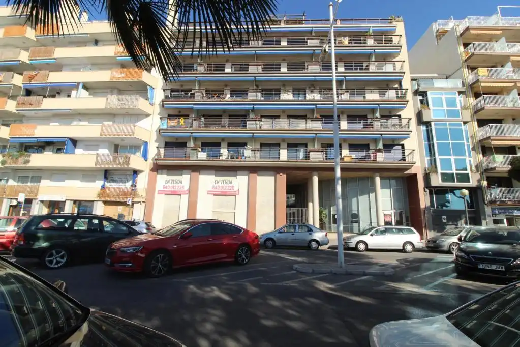 Parcheggio in vendita a MARITIM