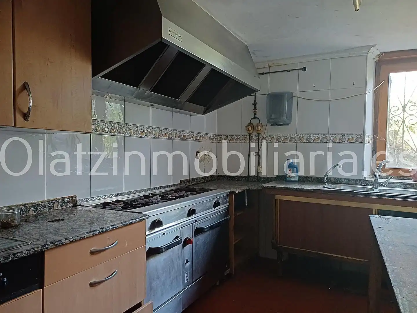 Cuina de Casa o xalet en venda en Karrantza Harana / Valle de Carranza amb Terrassa