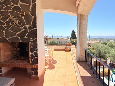 Semi-detached house for sale in Carrer Salamanca