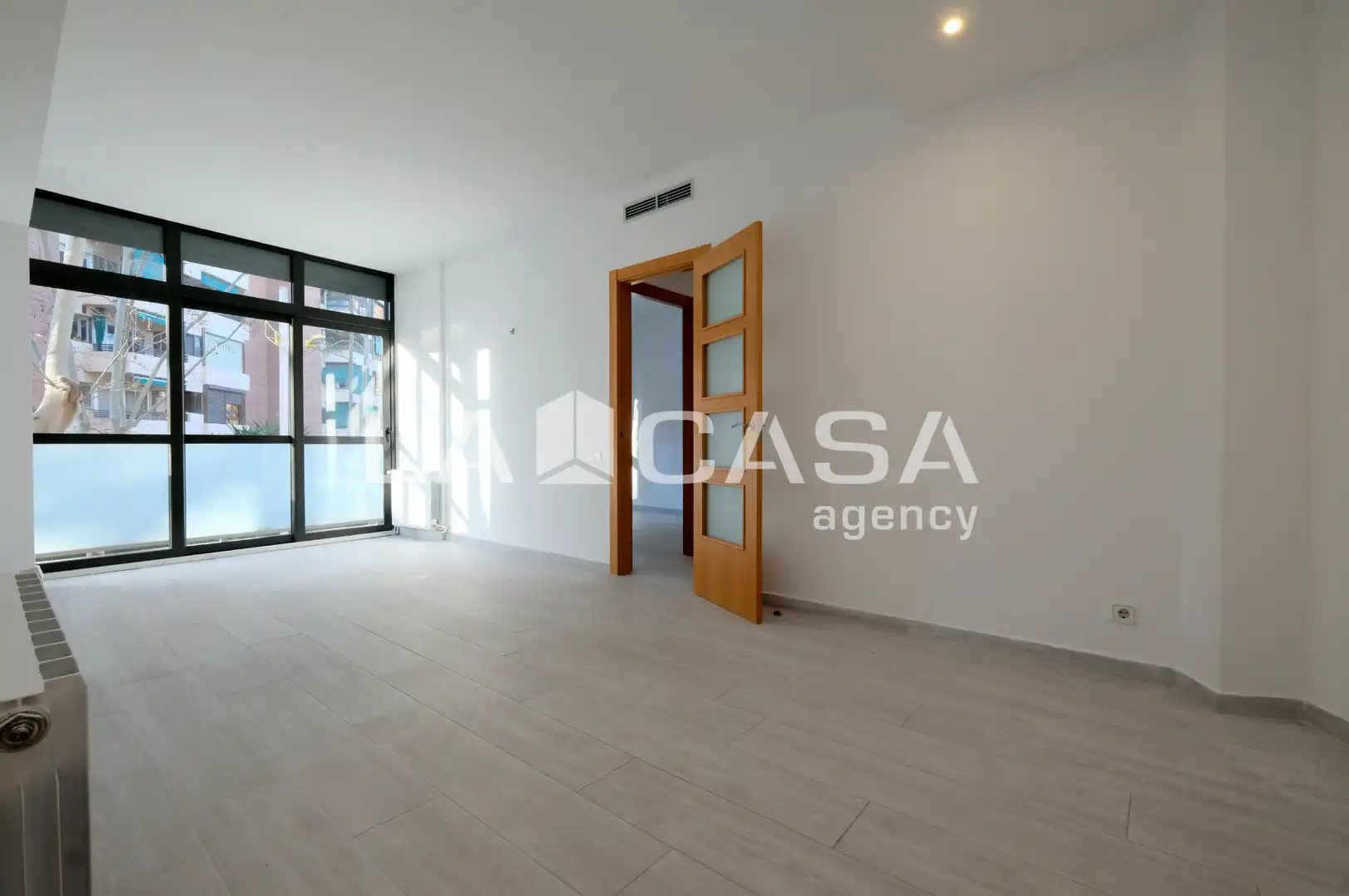 Sala de estar de Piso en venta en  Barcelona Capital con Amueblado y Balcón