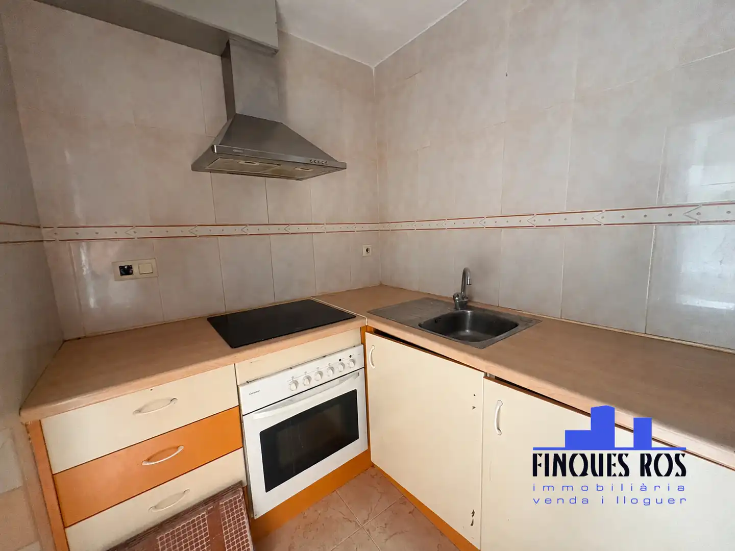 Cocina de Piso en venta en Vinaròs con Horno y Balcón