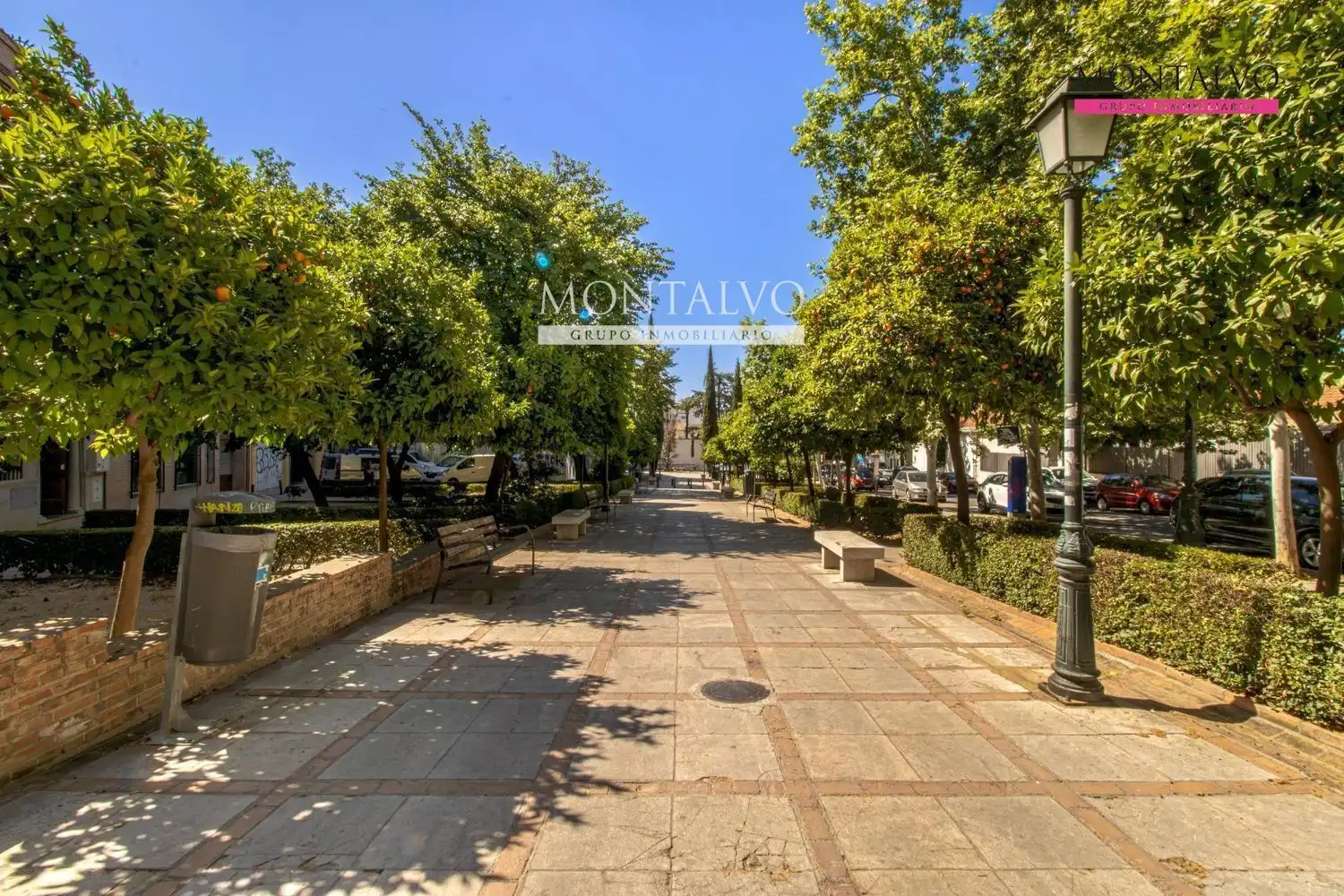 Außenansicht von Geschaftsraum zum Verkauf in Granada