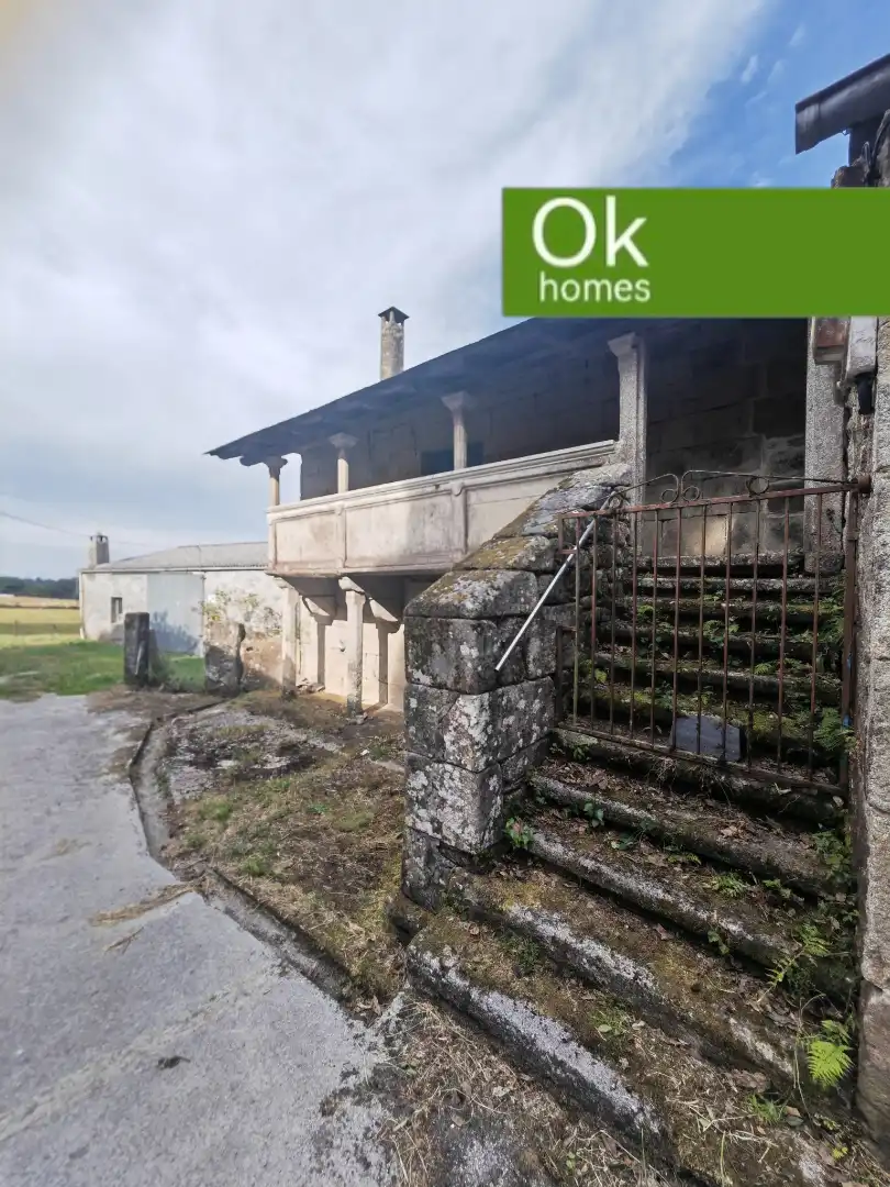 Exterior view of Detached homes for sale in Friol  with Storage room and Balcony