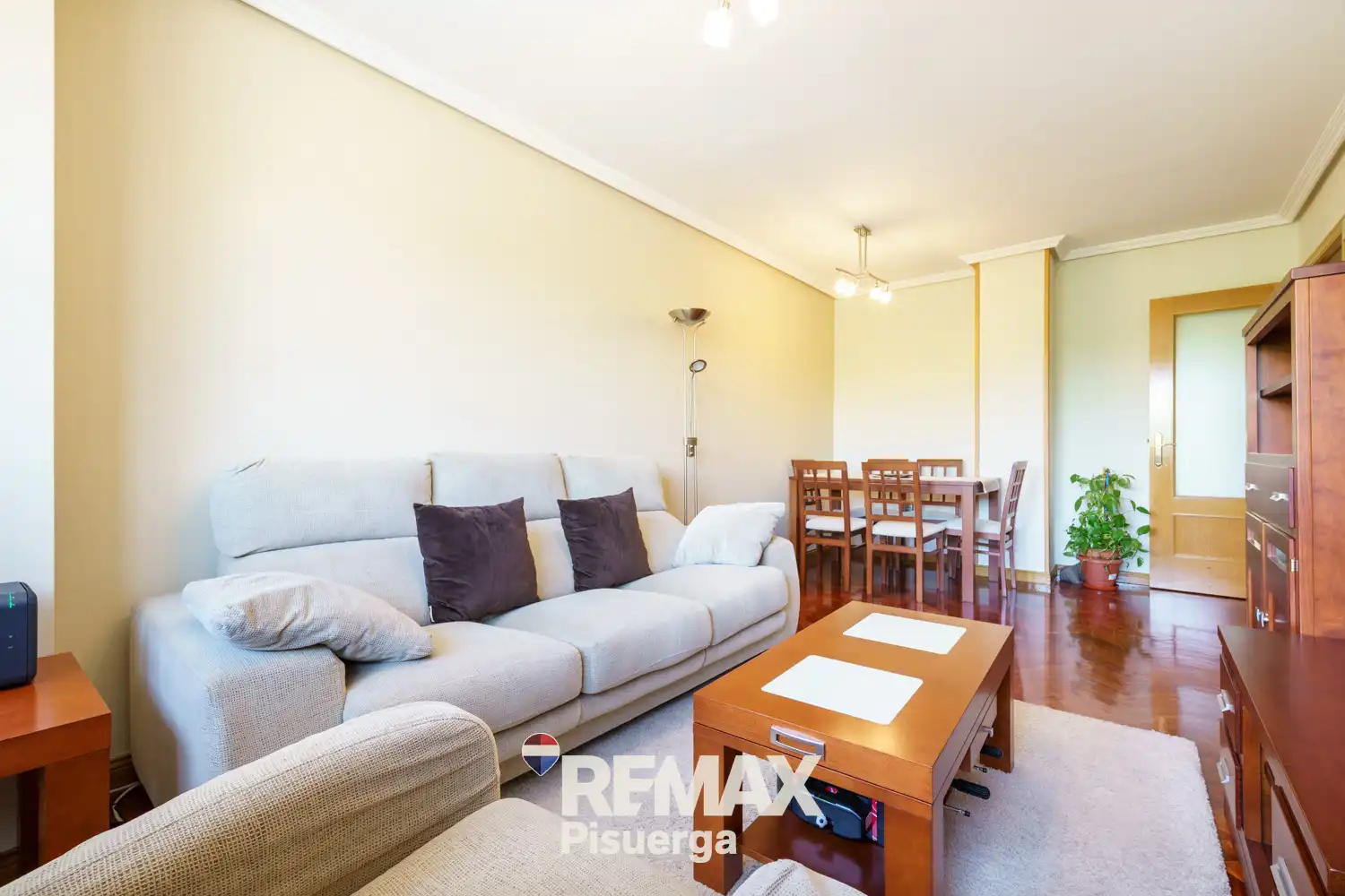 Vista exterior de Piso en venta en Valladolid con Aire acondicionado, Calefacción y Jardín privado