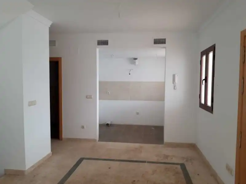 Apartament en venda en Cártama amb Jardí privat