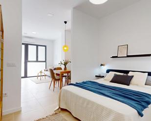 Bedroom of Premises for sale in  Valencia Capital  with Air Conditioner and Furnished