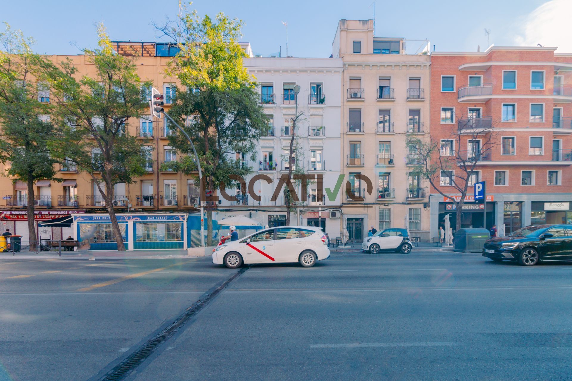 Exterior view of Flat for sale in  Madrid Capital  with Heating