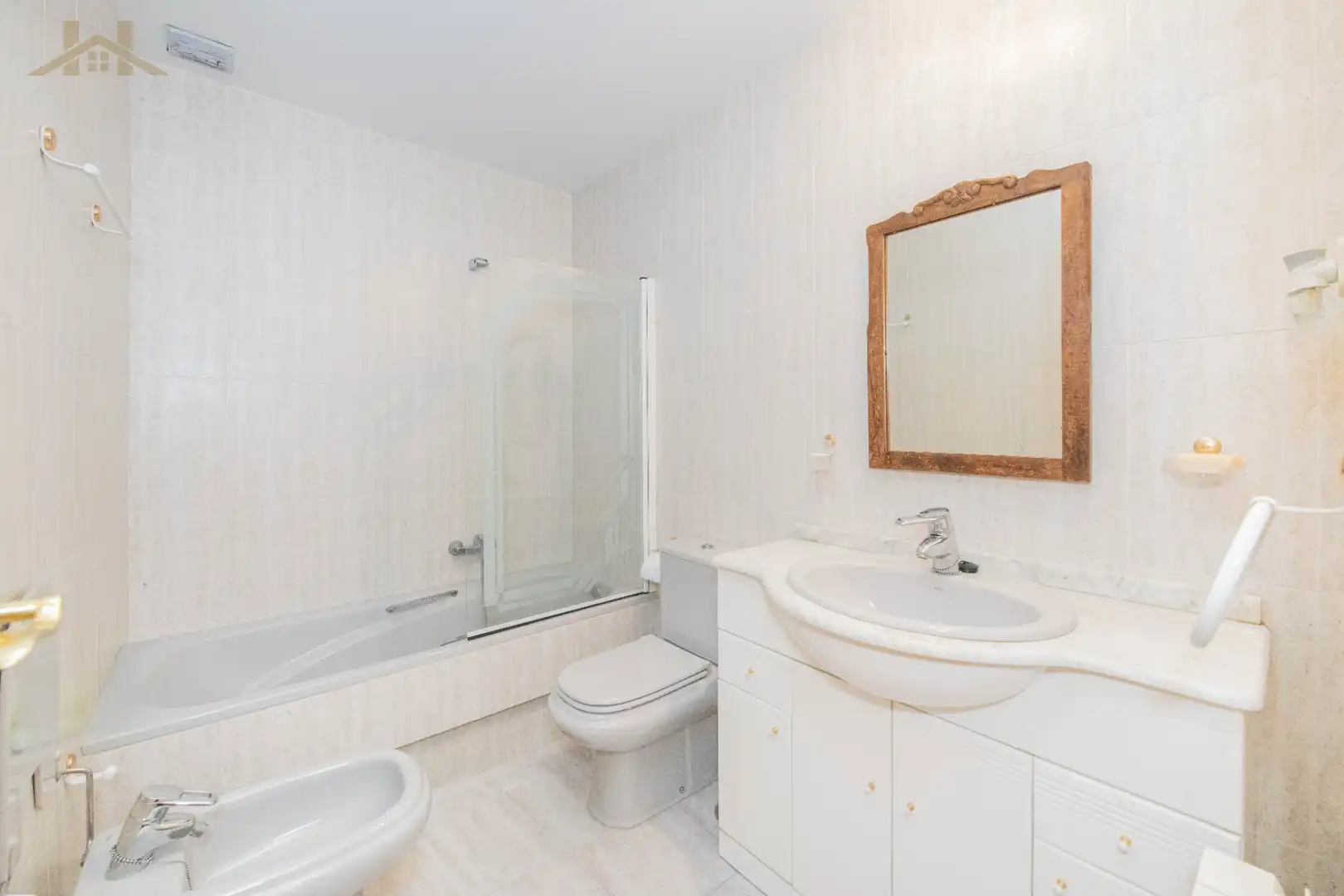 Bathroom of Detached homes for sale in Collado Mediano  with Heating, Private garden and Terrace