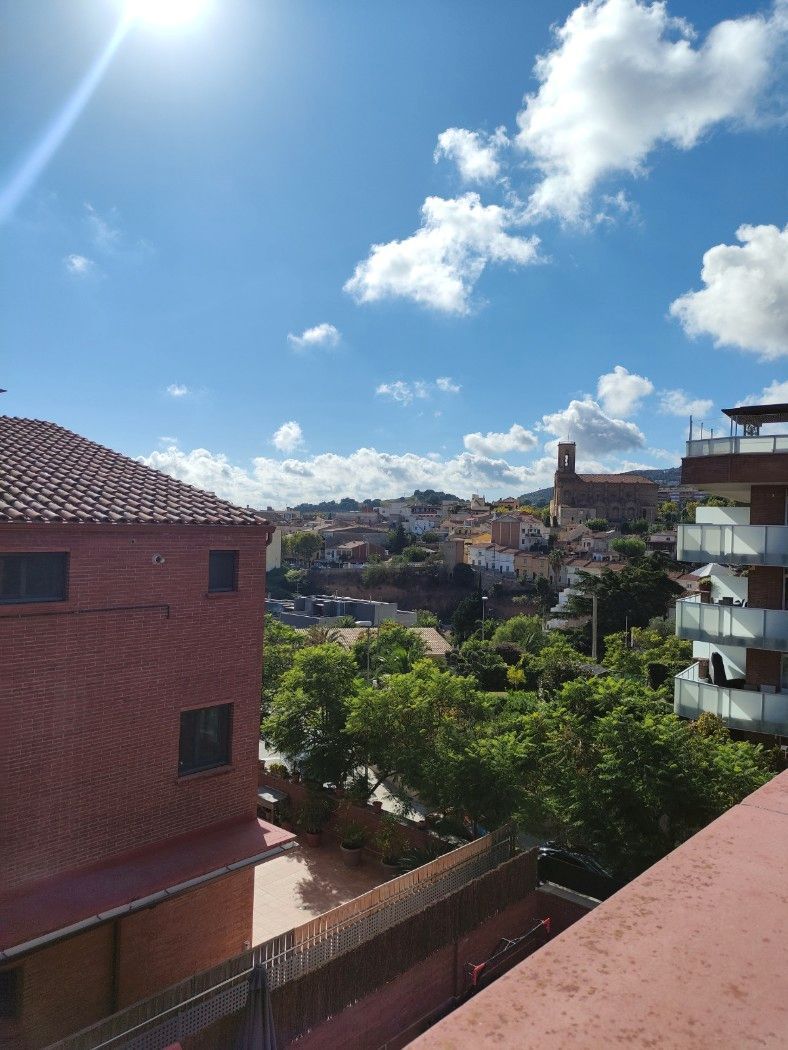 Single-family semi-detached to rent in Carrer Can Bruguera, 6, Tiana