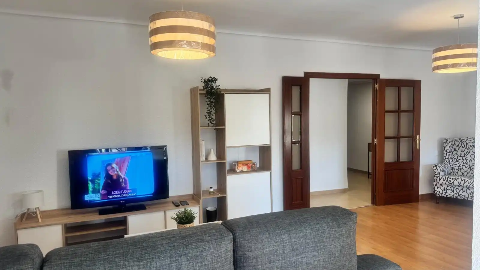 Sala d'estar de Pis de lloguer en Castellón de la Plana / Castelló de la Plana amb Calefacció, Traster i Moblat
