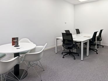 Office space with lift to rent in Eraso Jeneralaren Kalea 5