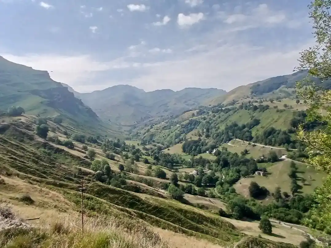 Vista exterior de Casa o xalet en venda en Miera