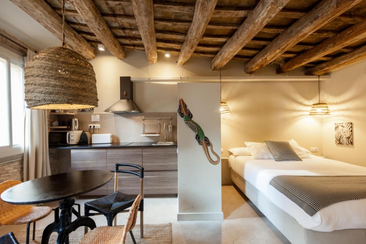 Estudi de lloguer a Barri Gòtic