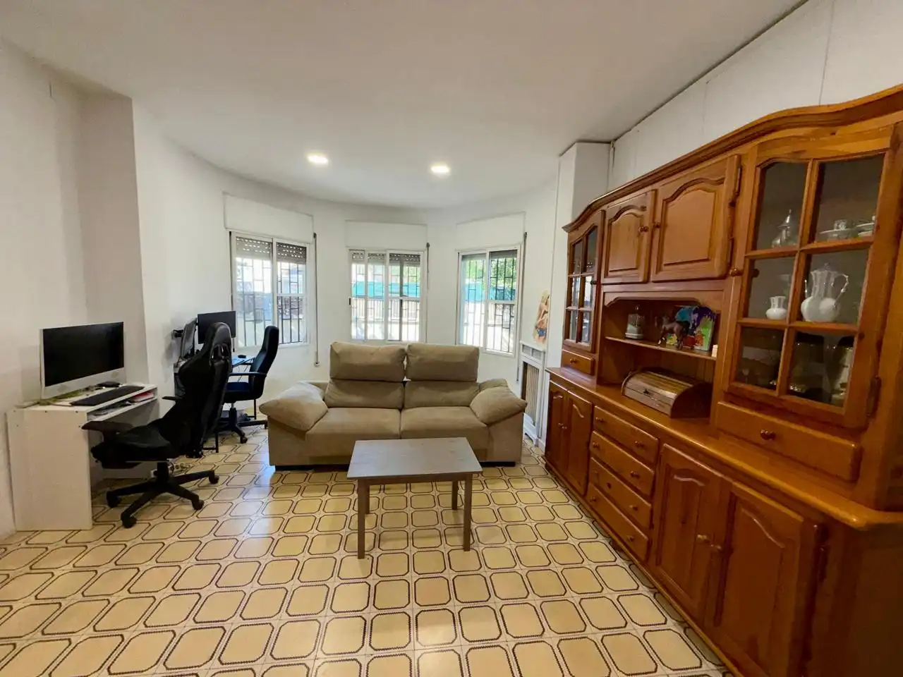 Living room of Houses for sale in Montcada i Reixac  with Air Conditioner, Heating and Private garden