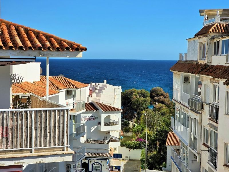 Vista exterior de Apartament en venda en Nerja amb Terrassa i Moblat