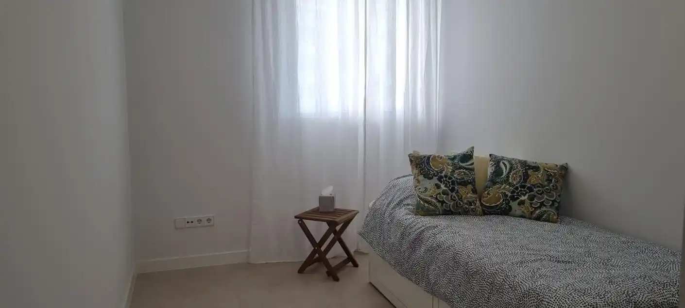 Dormitori de Apartament de lloguer en Vélez-Málaga amb Aire condicionat, Calefacció i Terrassa