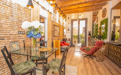 Living room of Flat to rent in  Barcelona Capital  with Air Conditioner, Heating and Parquet flooring