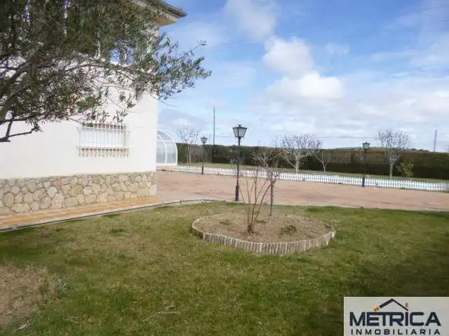 Casa o xalet en venda a Castellanos de Villiquera