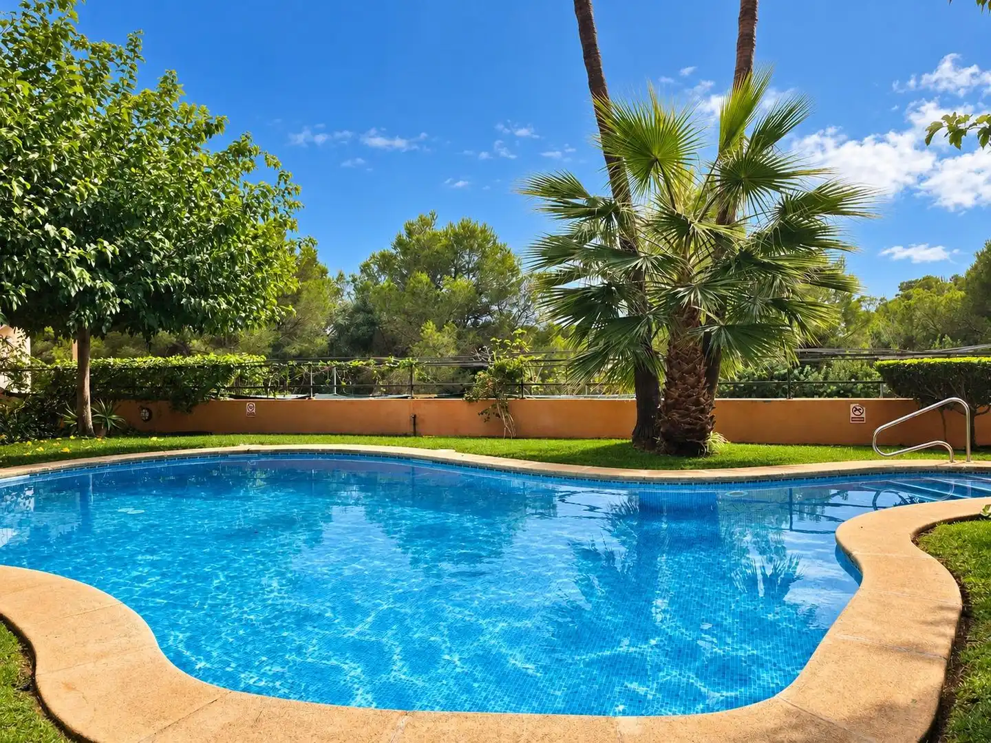 Piscina de Planta baja en venta en Cala Pi - Vallgornera