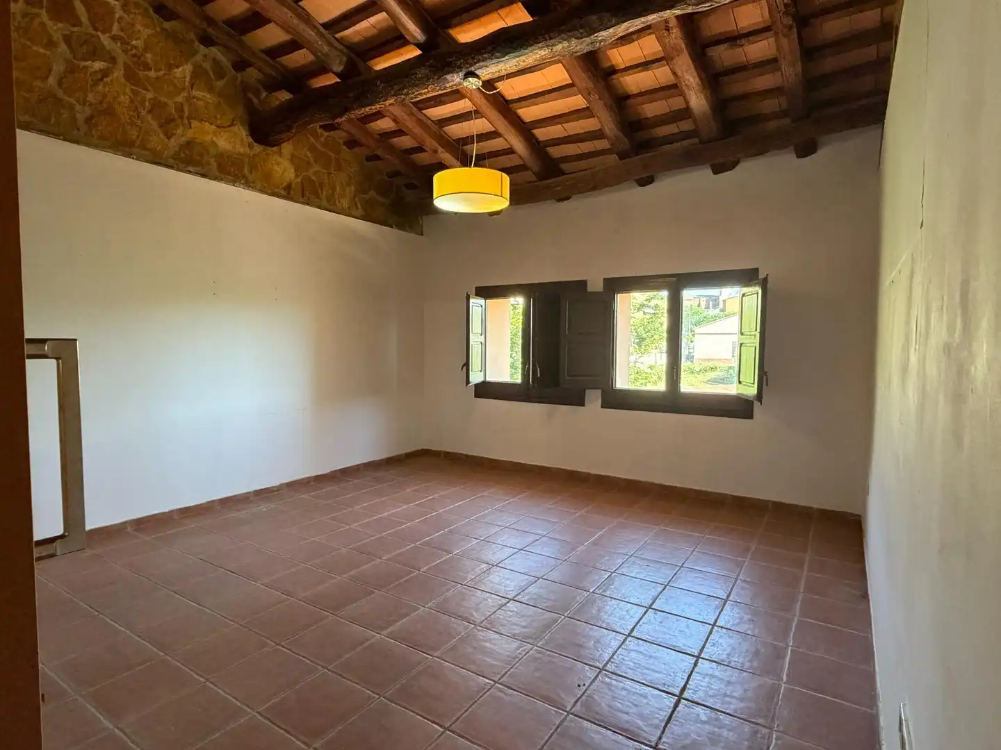 Sala d'estar de Finca rústica en venda en Vacarisses amb Calefacció, Jardí privat i Terrassa