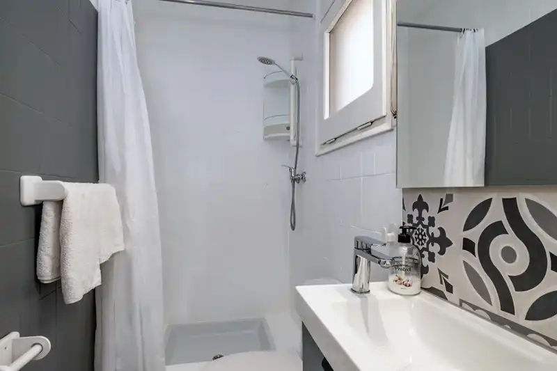 Baño de Planta baja en venta en Empuriabrava con Aire acondicionado, Calefacción y Terraza