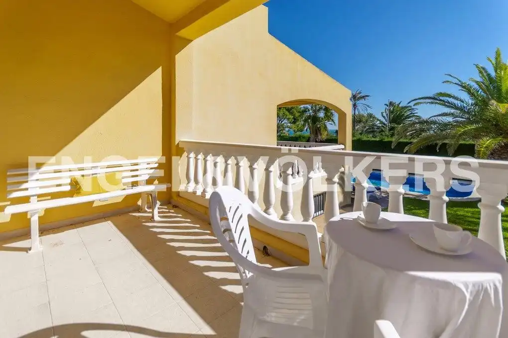 Chalet con piscina en venta en Carrer Margalló 42, imagen 9